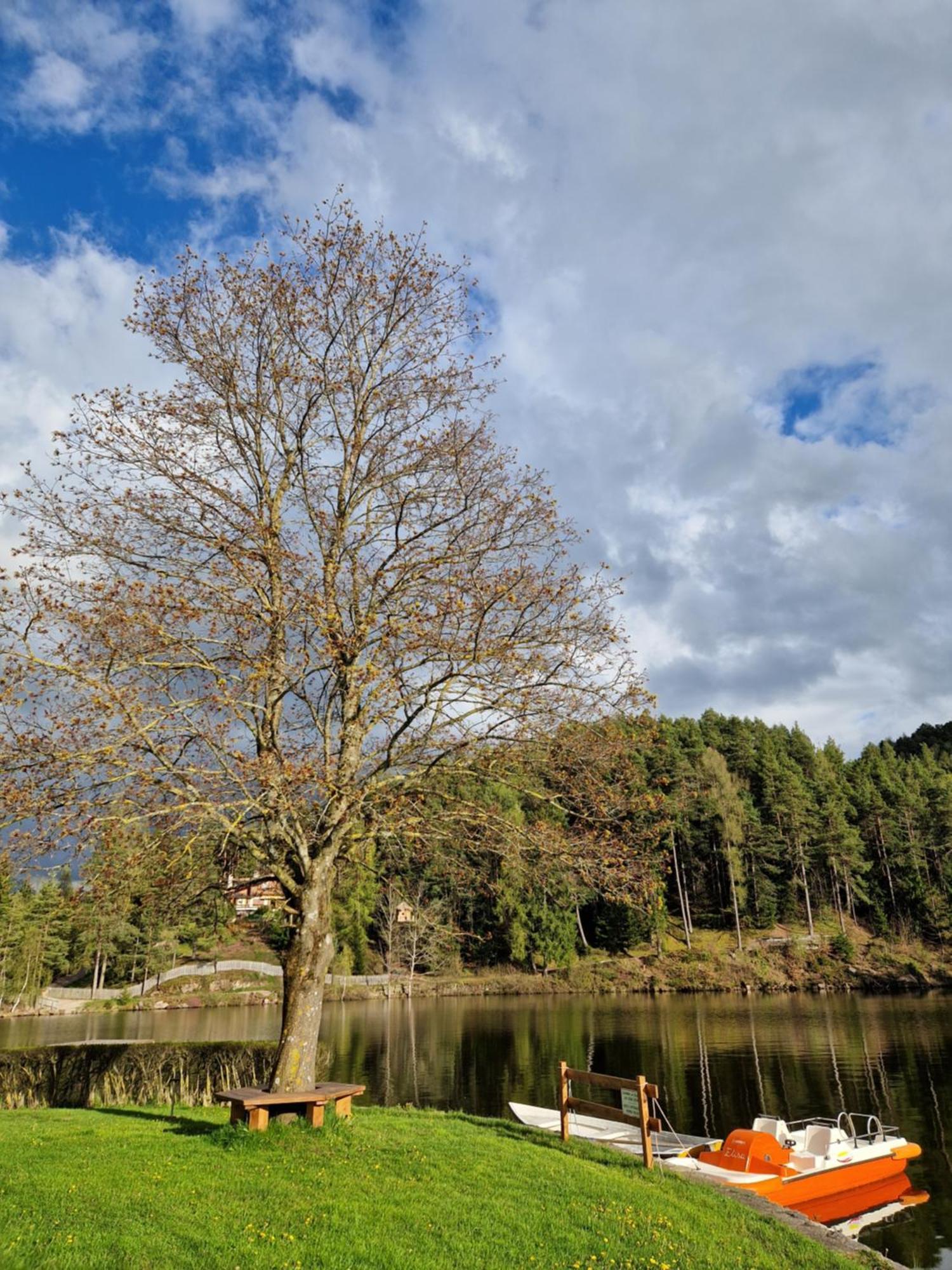 Hotel Am Wolfgrubenersee Soprabolzano Bagian luar foto